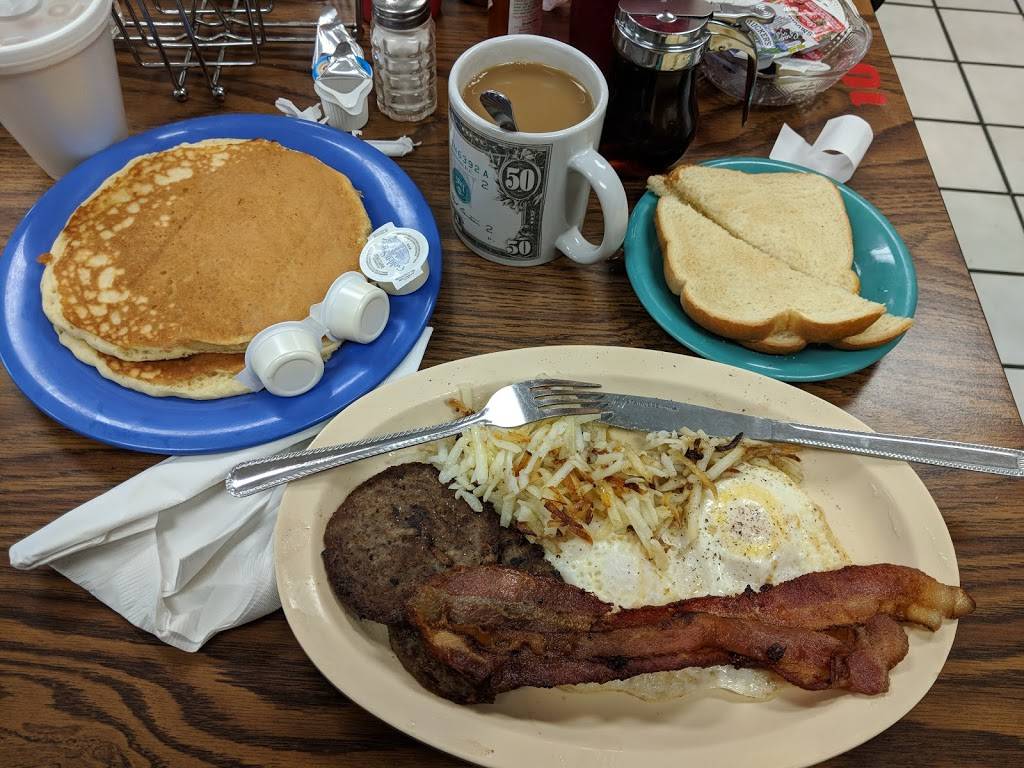 Wagon Wheel Cotterells Family Restaurant | restaurant | 1205 Fort Campbell Blvd, Clarksville, TN 37042, USA | 9315531334 OR +1 931-553-1334