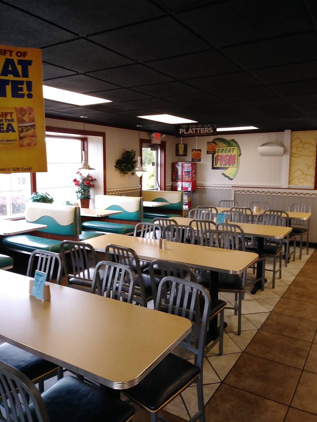 Long John Silvers | restaurant | 802 E Church St, Martinsville, VA 24112, USA | 2766387300 OR +1 276-638-7300