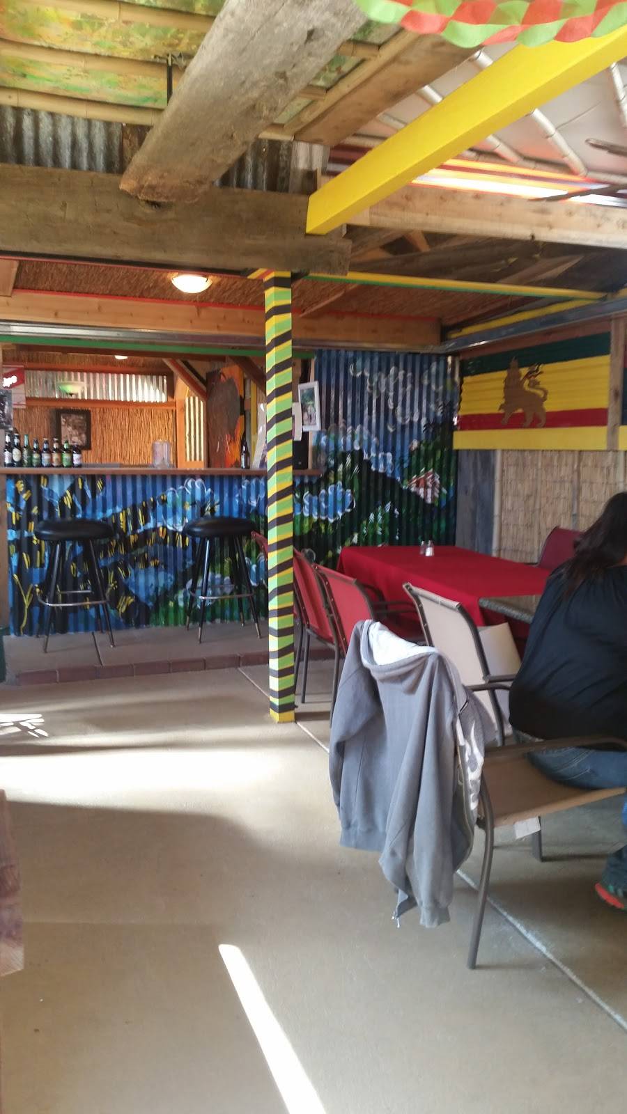 Siphos Jamaica | restaurant | 6419, 1228 Dayton Rd, Chico, CA 95928, USA | 5308951866 OR +1 530-895-1866