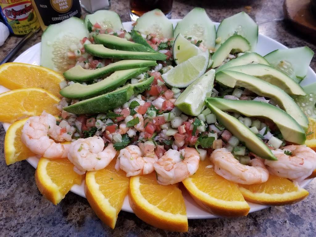 Los Compadres | restaurant | 1144 Pine Ave, Long Beach, CA 90813, USA | 5624320061 OR +1 562-432-0061