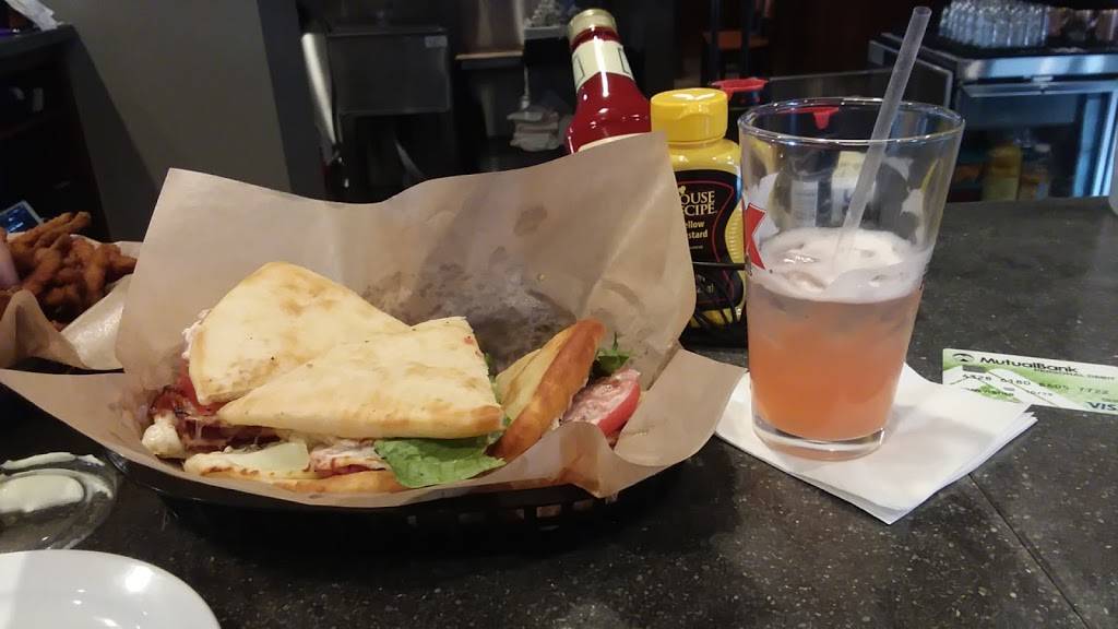 Downtown Eatery & Spirits | restaurant | 205 W Center St, Warsaw, IN 46580, USA | 5742676000 OR +1 574-267-6000