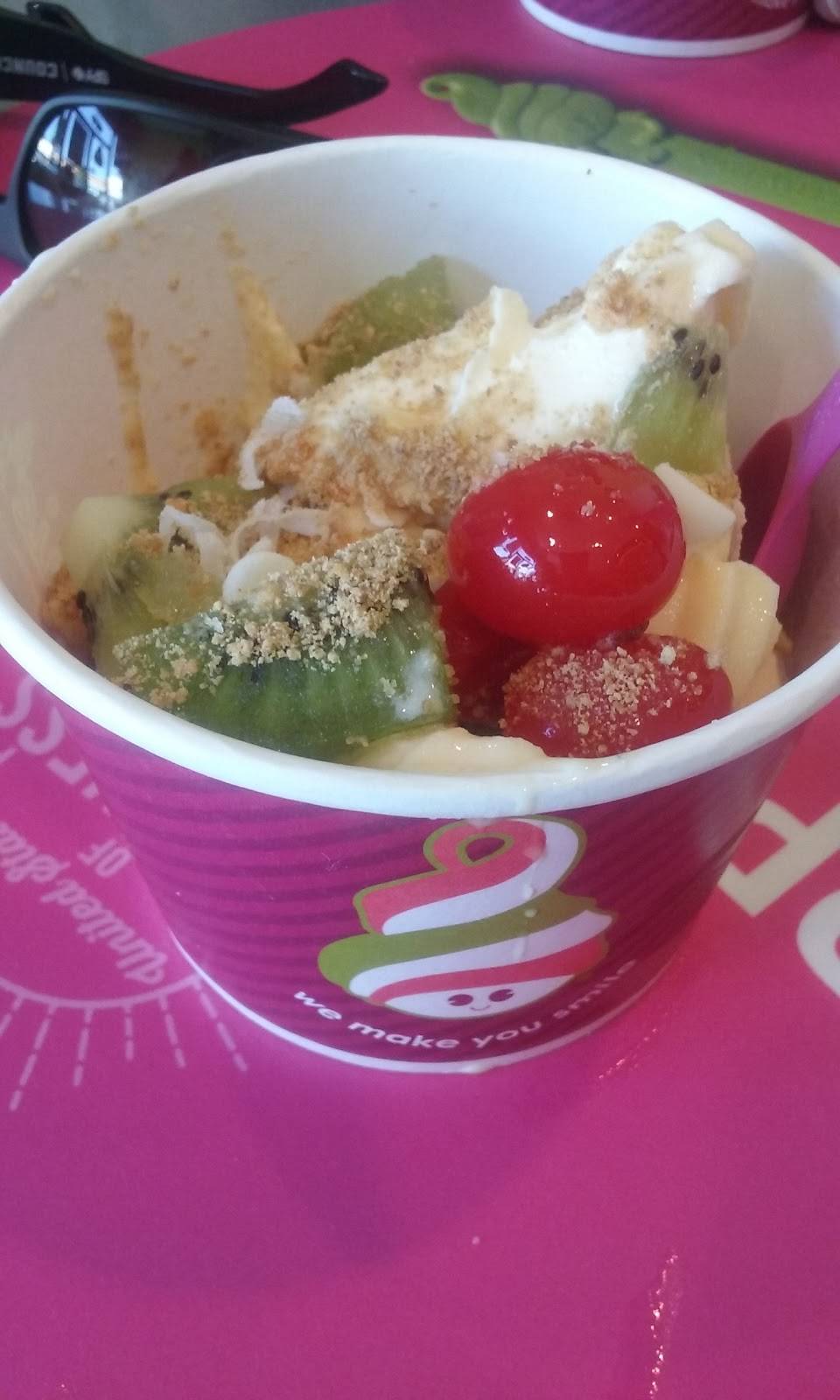 Menchies Frozen Yogurt | bakery | 10122 Carmenita Rd, Whittier, CA 90605, USA | 5629444700 OR +1 562-944-4700