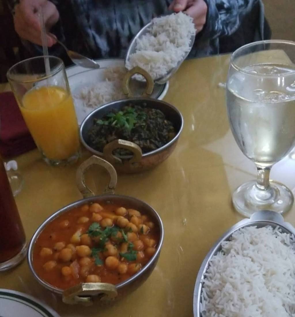 Shalimar Restaurant of Clifton Park | restaurant | 15 Park Ave, Clifton Park, NY 12065, USA | 5183481494 OR +1 518-348-1494