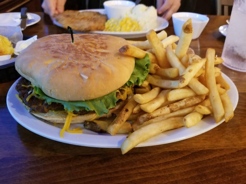 Kelleys Country Cookin | restaurant | 11555 W Airport Blvd, Meadows Place, TX 77477, USA | 2812773367 OR +1 281-277-3367