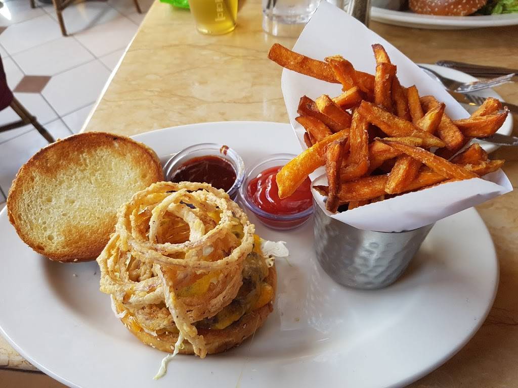 The Cheesecake Factory | restaurant | 2 W Colorado Blvd, Pasadena, CA 91101, USA | 6265846000 OR +1 626-584-6000