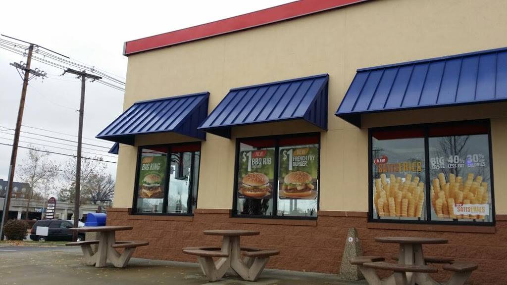 Burger King | restaurant | 2548 Richmond Rd, Lexington, KY 40509, USA | 8592680300 OR +1 859-268-0300