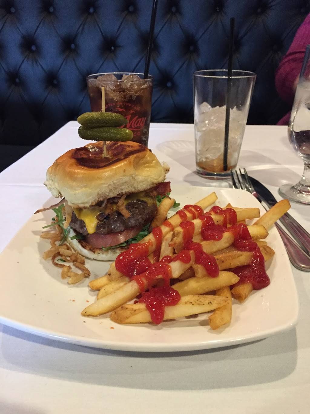 Chadds Ford Tavern | restaurant | 1400 Baltimore Pike, Chadds Ford, PA 19317, USA | 4848004084 OR +1 484-800-4084