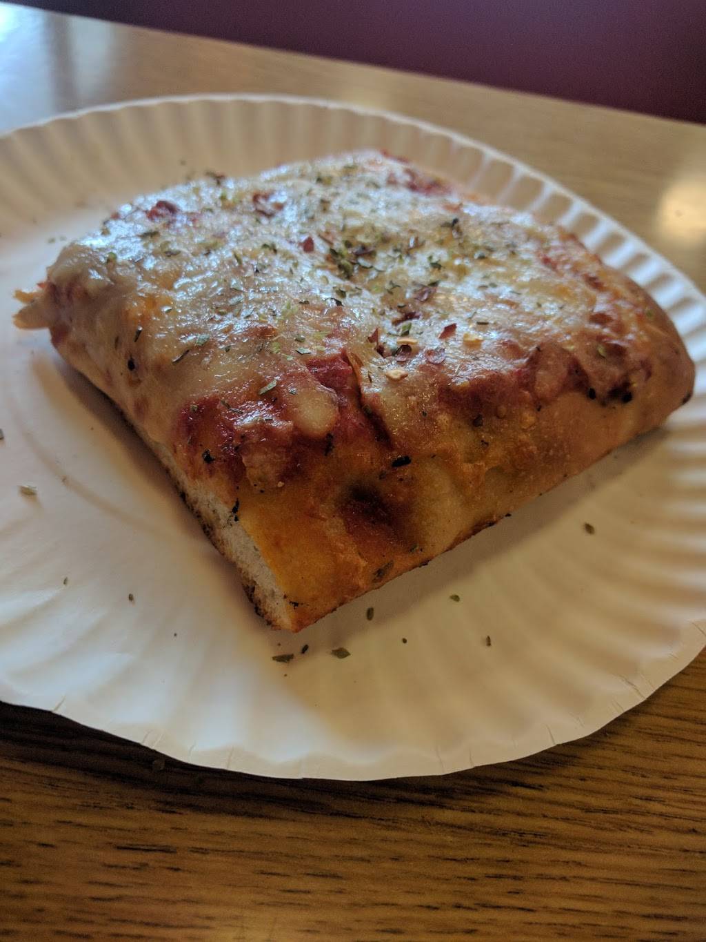 Luigi Pizza | restaurant | 10402 Atlantic Ave, Jamaica, NY 11416, USA | 7184414434 OR +1 718-441-4434