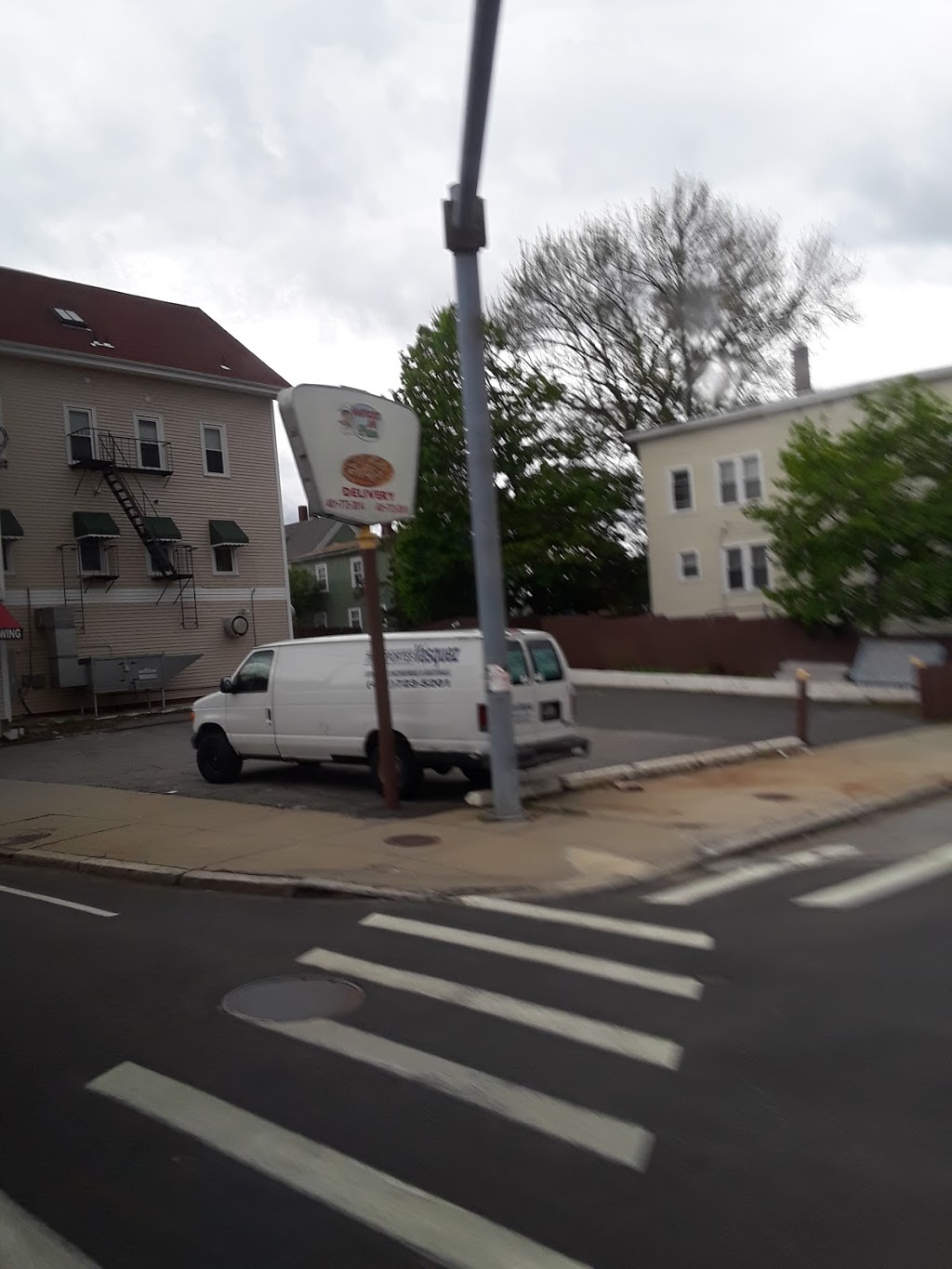 Pawtucket Avenue pizza | restaurant | 287 Pawtucket Ave, Pawtucket, RI 02860, USA | 4017732010 OR +1 401-773-2010