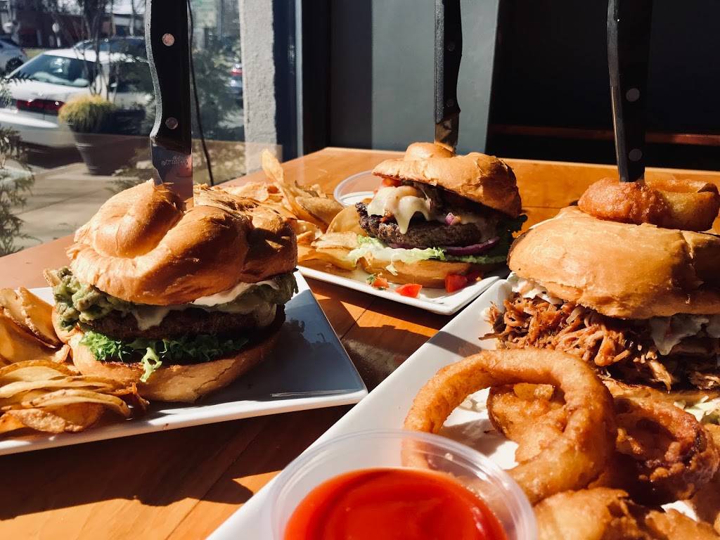 Junction on 70 | restaurant | 107 E Center St, Mebane, NC 27302, USA | 9193041500 OR +1 919-304-1500