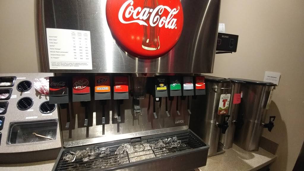 Smashburger | restaurant | 220 Union Blvd, Lakewood, CO 80228, USA | 7203997171 OR +1 720-399-7171