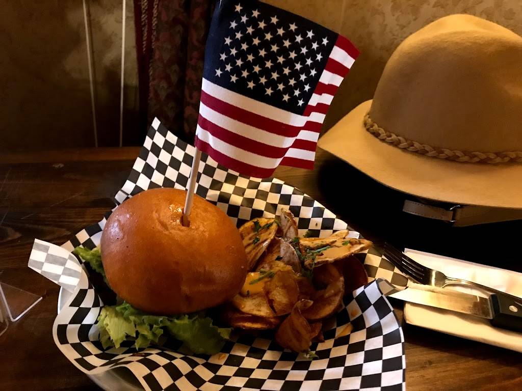 356 Tavern | restaurant | 356 Pollasky Ave #100, Clovis, CA 93612, USA | 5594731875 OR +1 559-473-1875