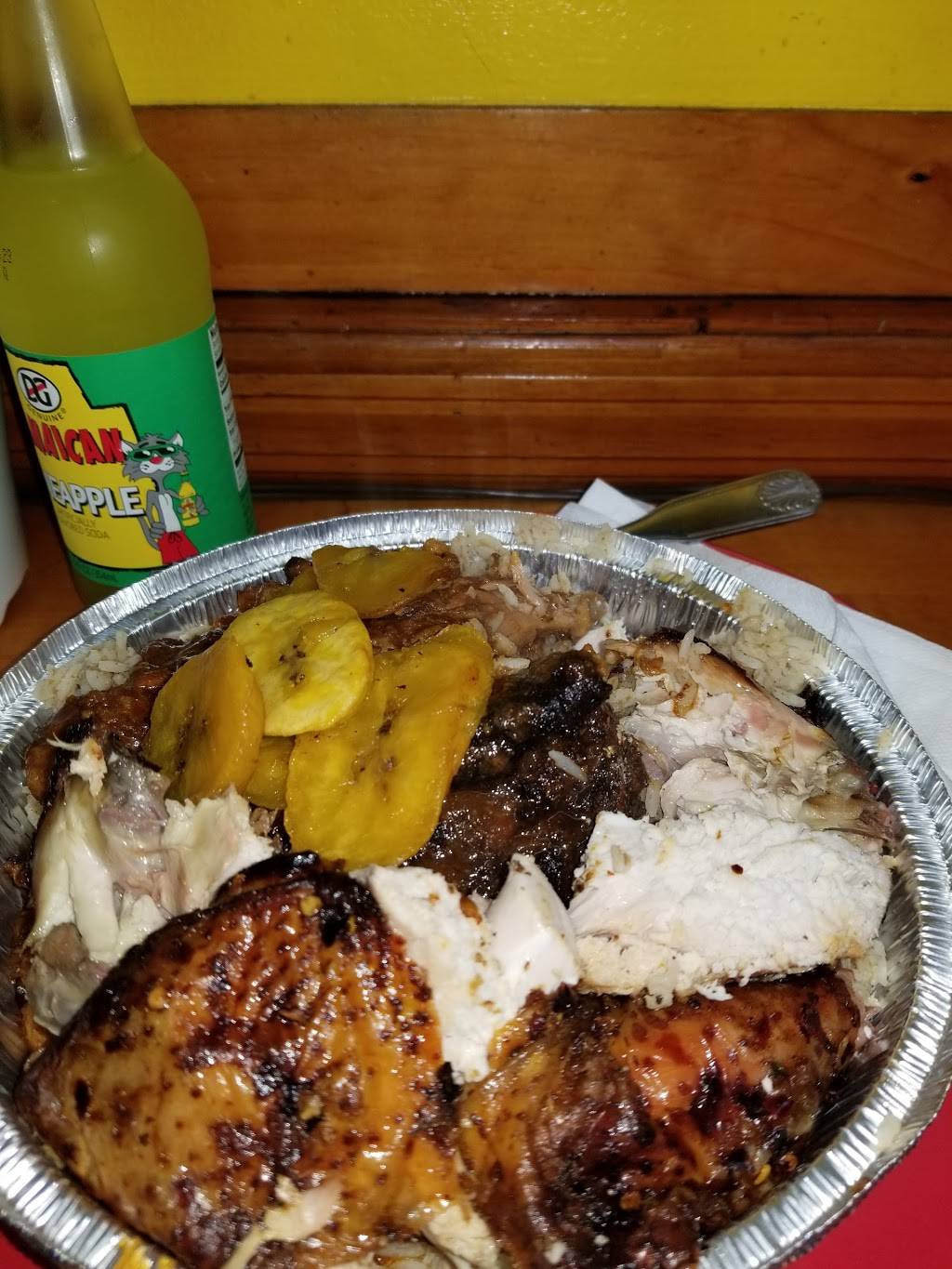 Soo Jamaica Caribbean Restaurant | restaurant | 4143 White Plains Rd, Bronx, NY 10466, USA | 7187086086 OR +1 718-708-6086