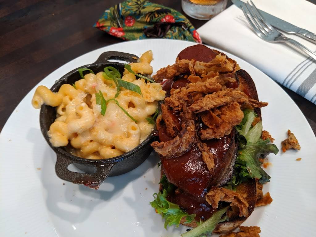 Bubba | restaurant | 200 10th St, Des Moines, IA 50309, USA | 5152574744 OR +1 515-257-4744