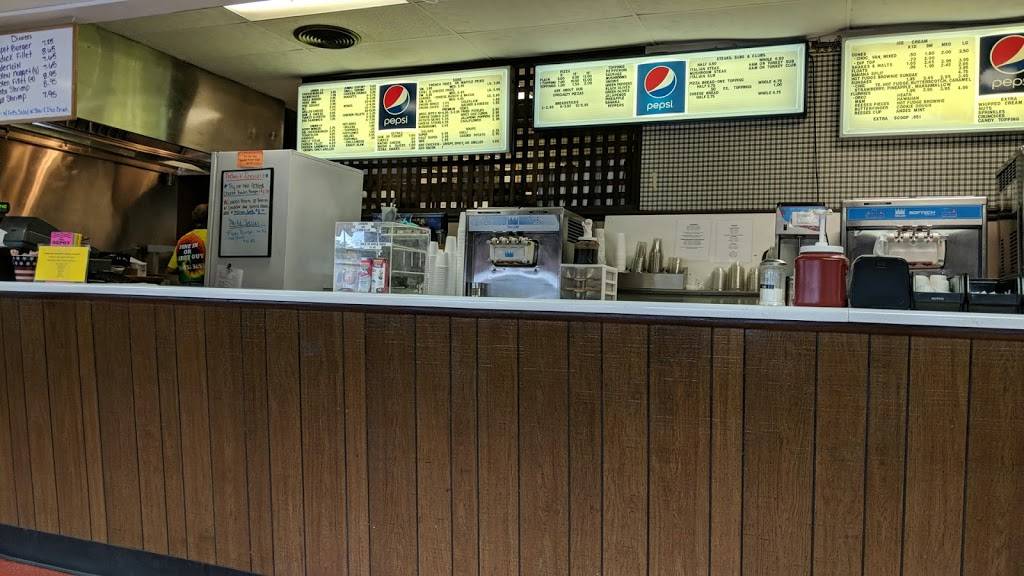 Depot Dairy Bar & Restaurant | restaurant | 90 Depot St, Camden, OH 45311, USA | 9374523653 OR +1 937-452-3653