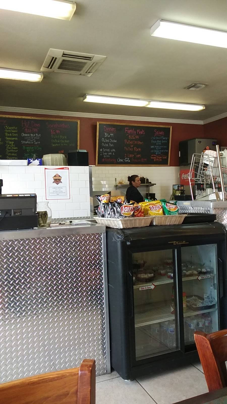 Q Dogs | restaurant | 619 N Pinellas Ave, Tarpon Springs, FL 34689, USA | 7279403422 OR +1 727-940-3422