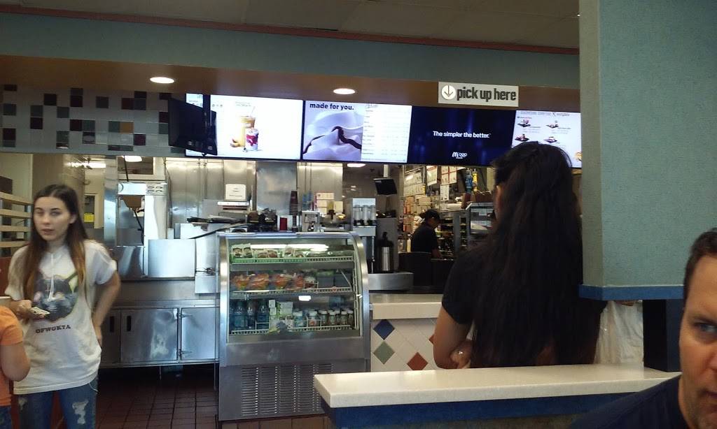 McDonalds | cafe | 72-840 CA-111, Palm Desert, CA 92260, USA | 7607764838 OR +1 760-776-4838