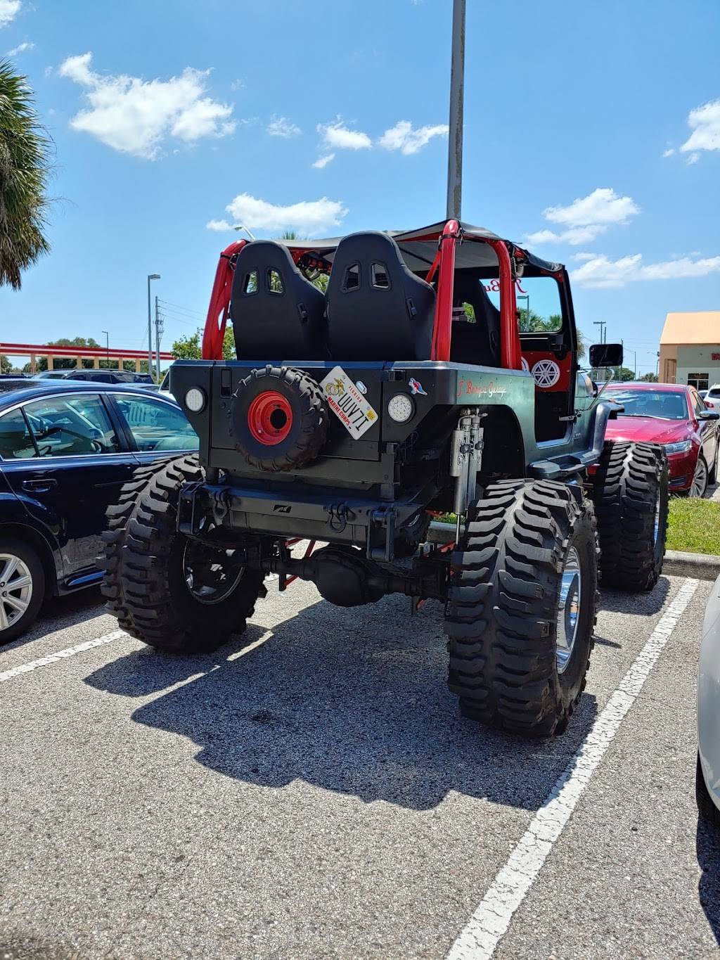 Oak & Stone Clark Road | restaurant | 4067 Clark Rd, Sarasota, FL 34233, USA | 9418934881 OR +1 941-893-4881