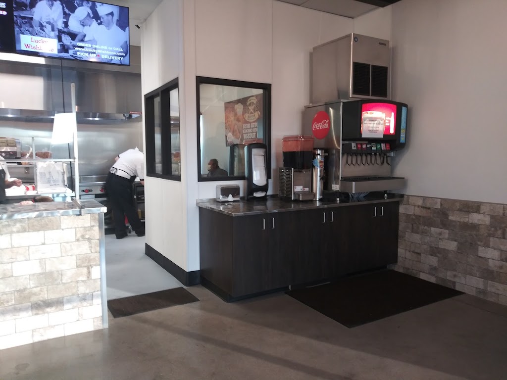 Lucky Wishbone | restaurant | 3780 W Ina Rd suite 188, Tucson, AZ 85741, USA | 5205054101 OR +1 520-505-4101