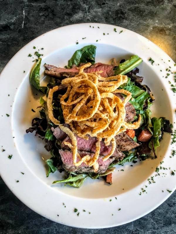 Karlton Cafe | restaurant | 310 W Broad St, Quakertown, PA 18951, USA | 2155388353 OR +1 215-538-8353