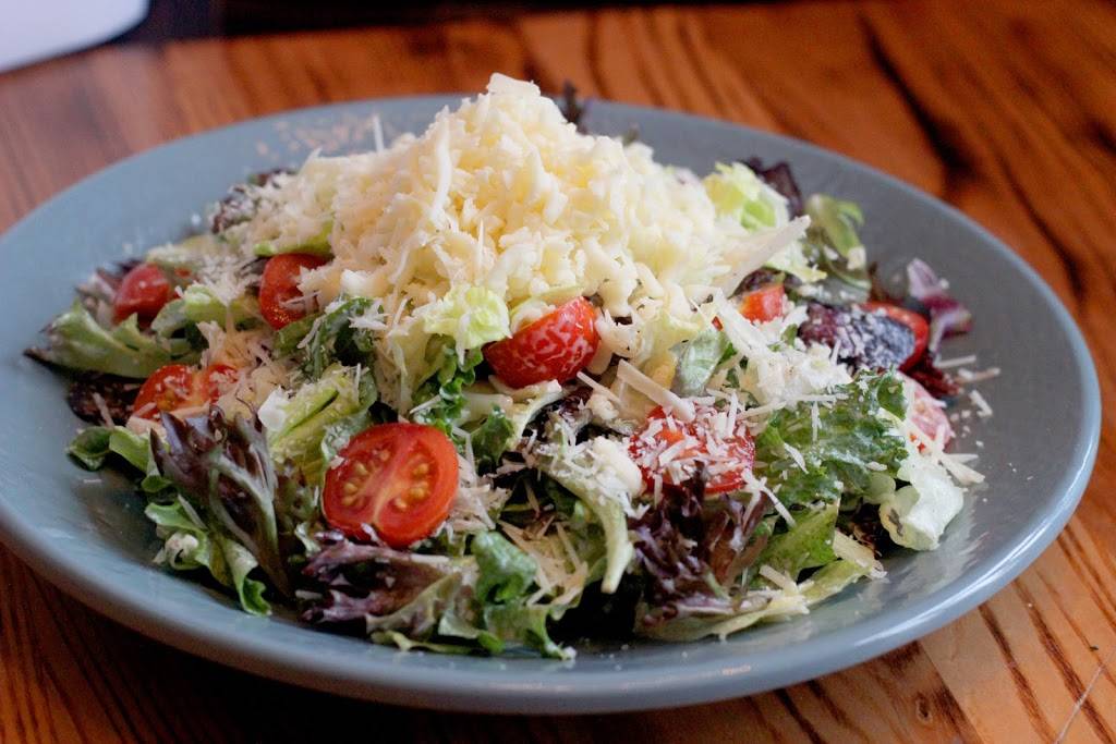 BoomerJacks Grill & Bar | restaurant | 522 Lincoln Square, Arlington, TX 76011, USA | 8172755400 OR +1 817-275-5400