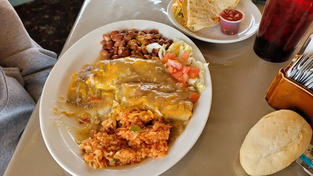 Hillcrest Restaurant and Trading Post Saloon | cafe | 1106 Grand Ave # A, Las Vegas, NM 87701, USA | 5054257211 OR +1 505-425-7211