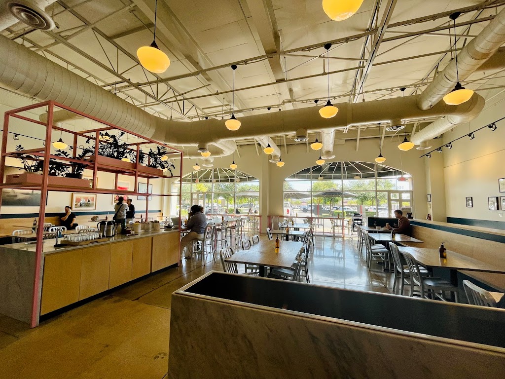 Bakery Lorraine at the Rim | bakery | 17503 La Cantera Pkwy, San Antonio, TX 78257, USA | 2104154066 OR +1 210-415-4066