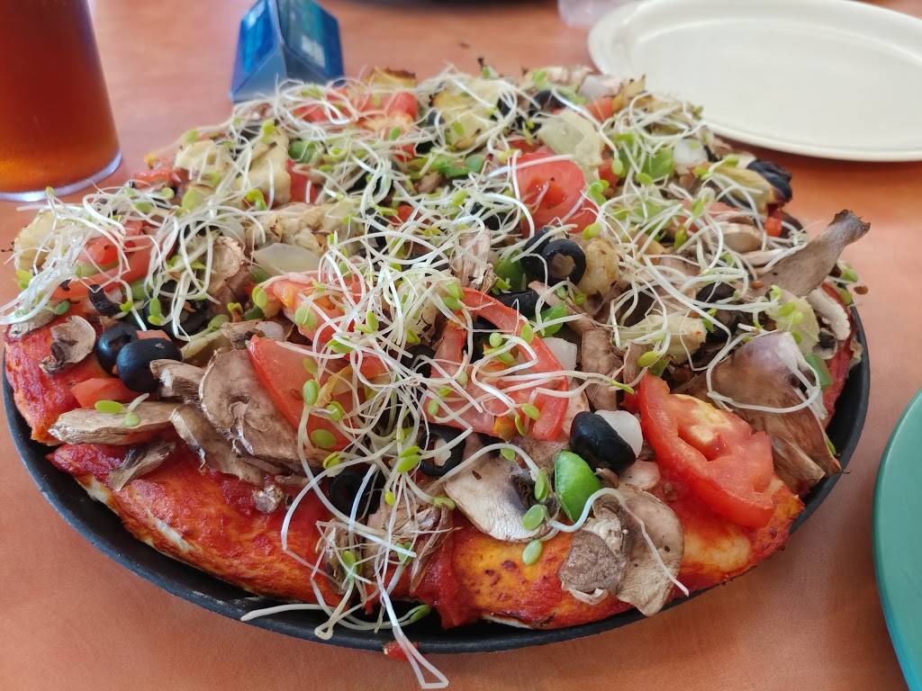 Eddies Pizza | restaurant | 3201 W Benjamin Holt Dr, Stockton, CA 95219, USA | 2099514999 OR +1 209-951-4999