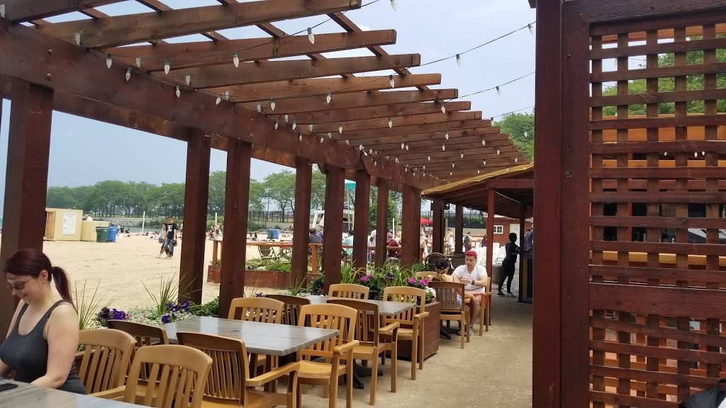 Caffe Oliva | restaurant | 550 E Grand Ave, Chicago, IL 60611, USA | 3126120734 OR +1 312-612-0734