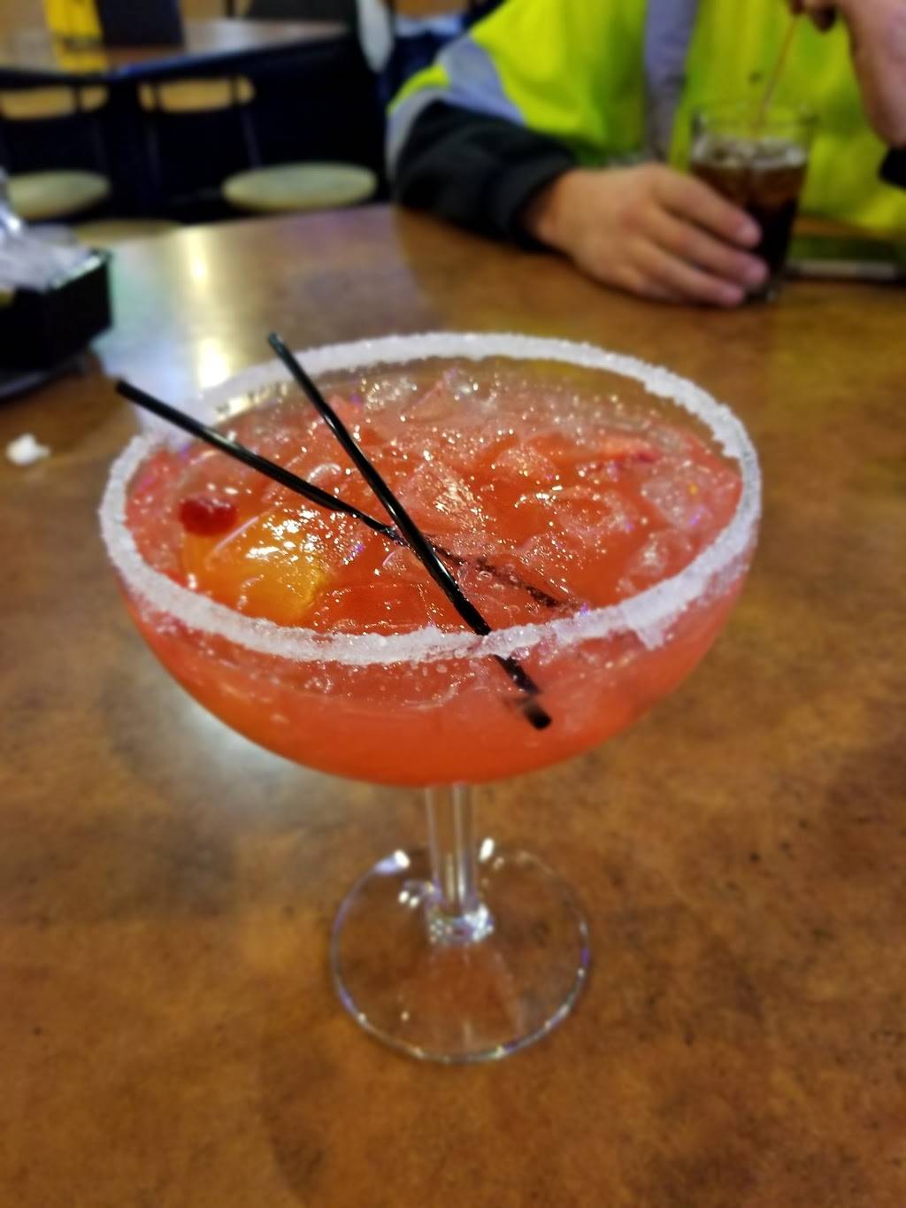 Buffalo Wild Wings | restaurant | 567 Route 211 East, Middletown, NY 10941, USA | 8456731062 OR +1 845-673-1062