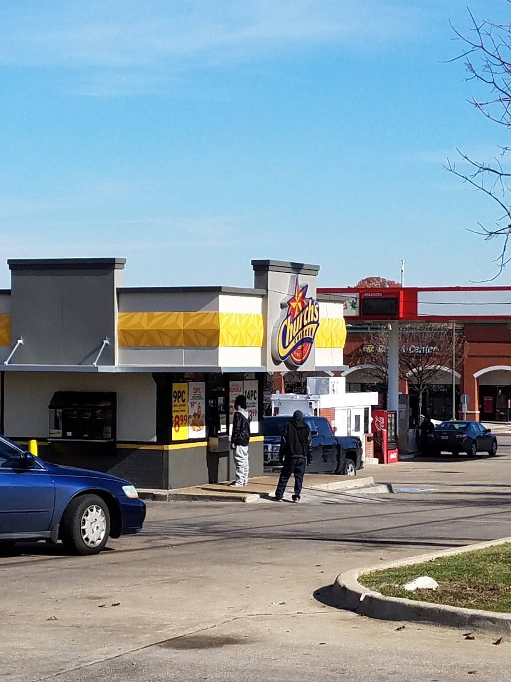 Churchs Chicken | restaurant | 2317 W Ledbetter Dr, Dallas, TX 75224, USA | 2143301032 OR +1 214-330-1032