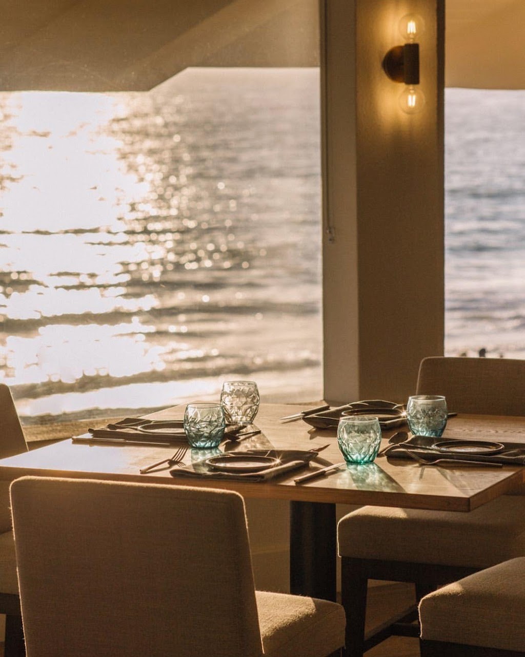 Hotel Laguna | restaurant | 425 S Coast Hwy, Laguna Beach, CA 92651, USA | 9494941151 OR +1 949-494-1151