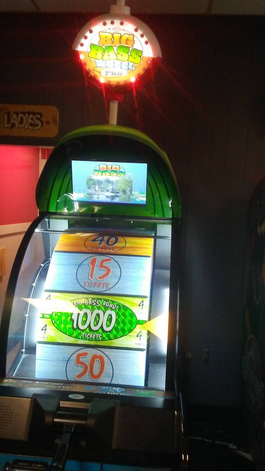 San Juan Lanes Bar & Grill | restaurant | 2821 Commercial Ave, Anacortes, WA 98221, USA | 3602937500 OR +1 360-293-7500