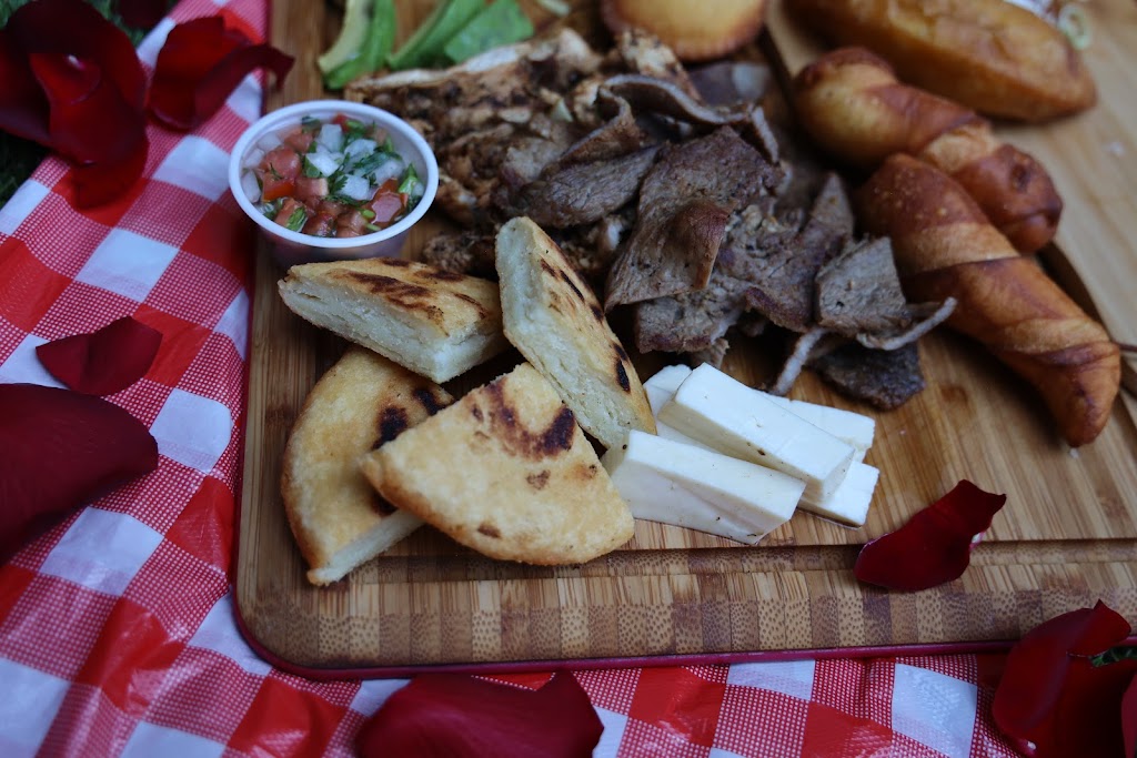 Roses Bakery | restaurant | 3565 Timberglen Rd, Dallas, TX 75287, USA | 7866553711 OR +1 786-655-3711