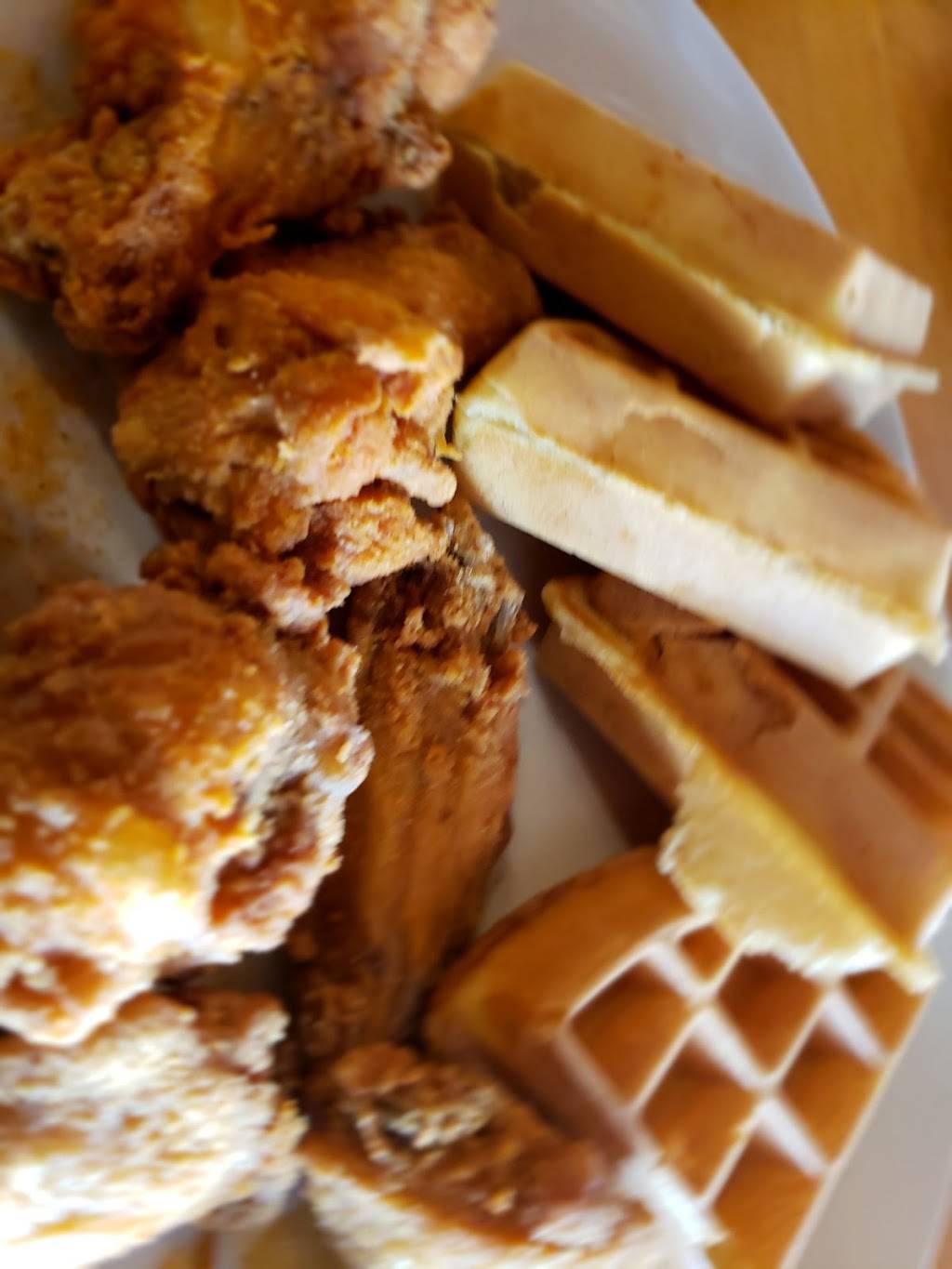 Gradys Snack N Dine | restaurant | 18147 Harwood Ave, Homewood, IL 60430, USA | 7087994700 OR +1 708-799-4700