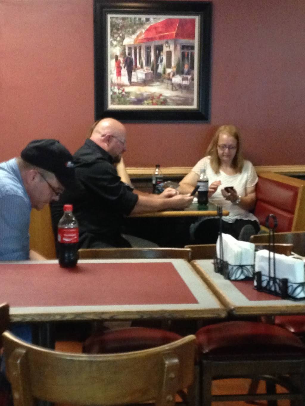 Giovannis Pizza | restaurant | 2171 Smoot Ave, Danville, WV 25053, USA | 3043694000 OR +1 304-369-4000