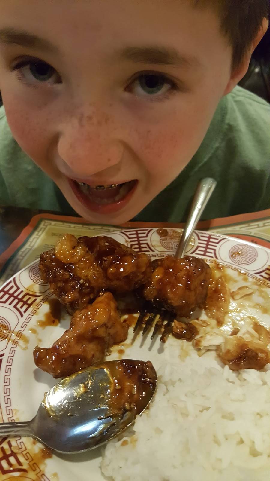 Ruby Chinese Restaurant | restaurant | 13720 E 14 Mile Rd, Warren, MI 48088, USA | 5862962460 OR +1 586-296-2460