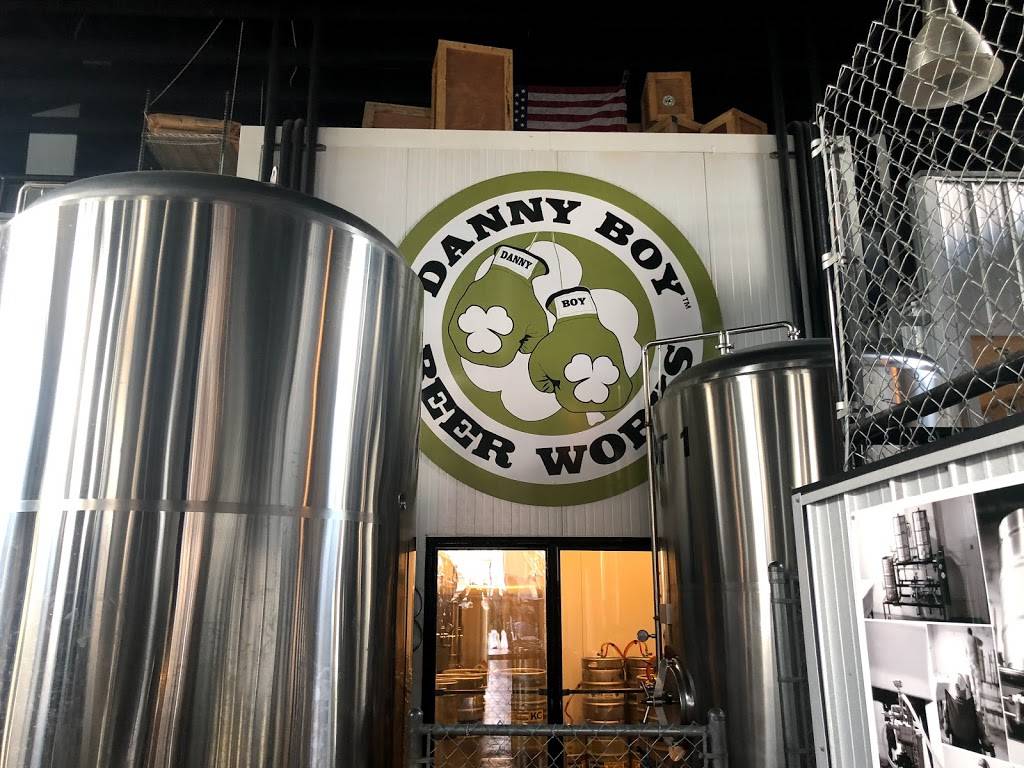 Danny Boy Beer Works | restaurant | 12702 Meeting House Rd, Carmel, IN 46032, USA | 3175640622 OR +1 317-564-0622