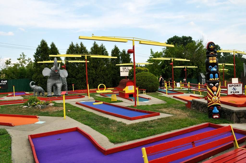 Sport-n-Fun Inc. | restaurant | 30749 Grand River Ave, Farmington, MI 48336, USA | 2484715100 OR +1 248-471-5100