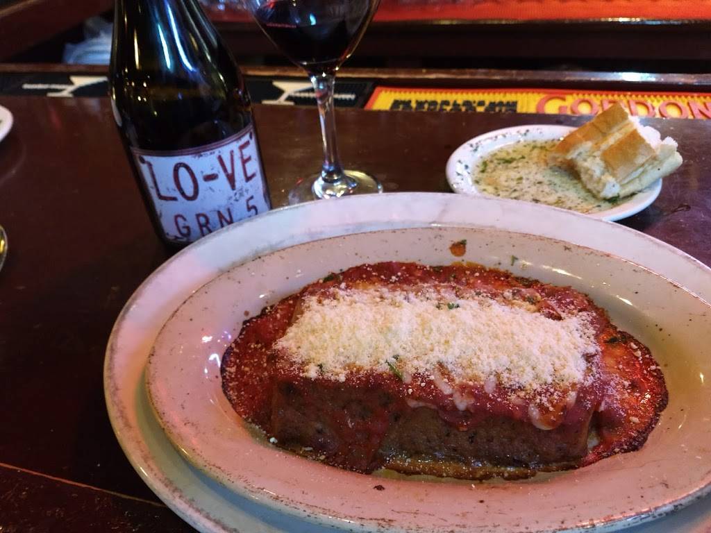 Marios Italian Restaurant & Club | restaurant | 7916 S Broadway Ave # 200, Tyler, TX 75703, USA | 9035812309 OR +1 903-581-2309