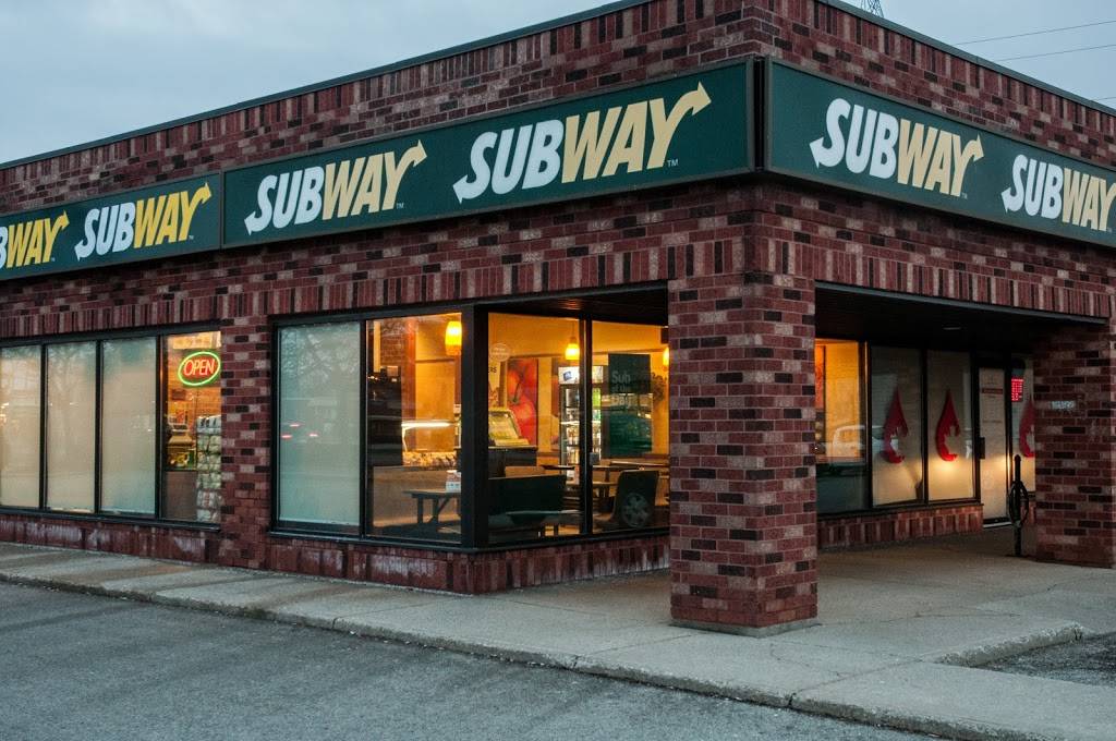 Subway | restaurant | 130 Silvercreek Pkwy N Unit 8, Guelph, ON N1H 7Y5, Canada | 5198372892 OR +1 519-837-2892