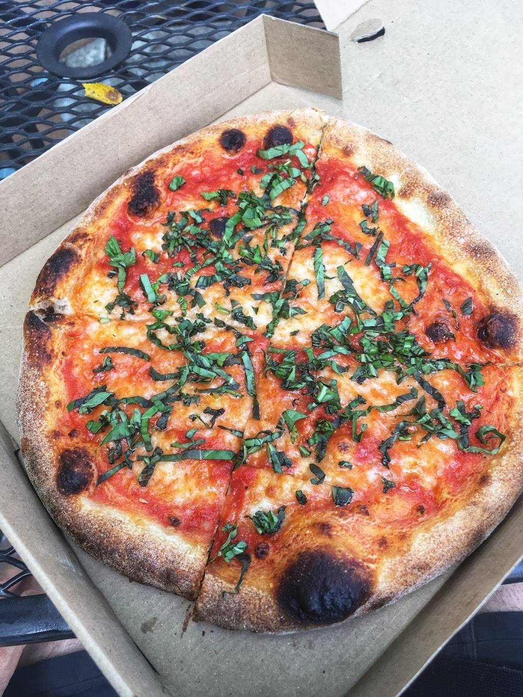 Firewall Food Stop | restaurant | 1546 Ralph David Abernathy Blvd SW, Atlanta, GA 30310, USA | 4046107600 OR +1 404-610-7600