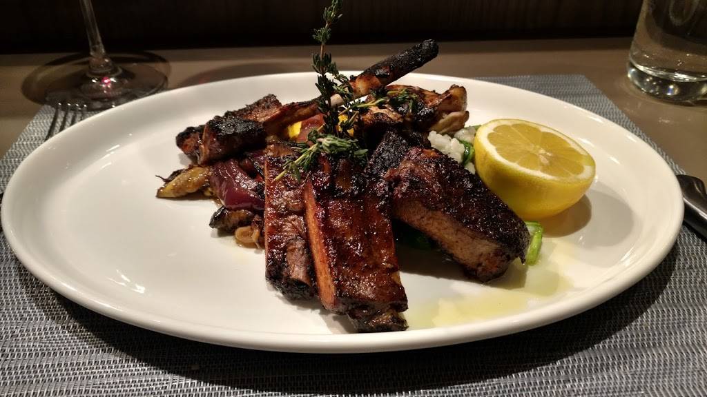 Tinos Kitchen + Bar | restaurant | 325 Lafayette Rd, Hampton, NH 03842, USA | 6039265489 OR +1 603-926-5489