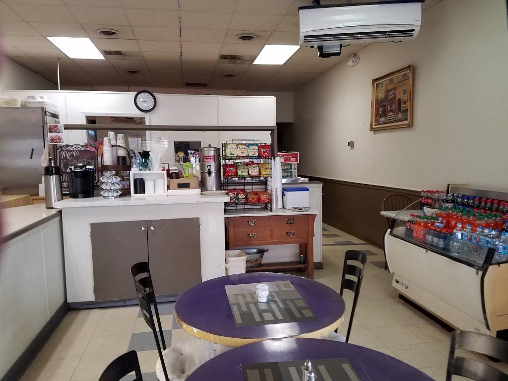 Sub House | restaurant | 735 Harding Pl, Nashville, TN 37211, USA | 6153317779 OR +1 615-331-7779