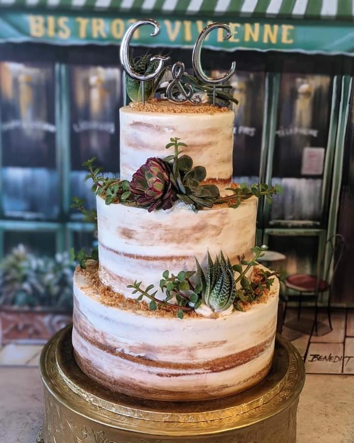 Heavenly Bakery | bakery | 601 San Benito St, Hollister, CA 95023, USA | 8316300300 OR +1 831-630-0300