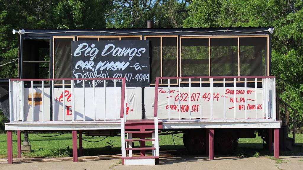 Big Dawgs Station 26 | restaurant | Old Westpoint Rd Old West Point Rd, Starkville, MS 39759, USA | 6626174944 OR +1 662-617-4944