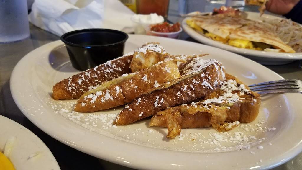 Mattinglys Sports Bar & Grill | restaurant | 3434 Harry S Truman Blvd, St Charles, MO 63301, USA | 6369400051 OR +1 636-940-0051