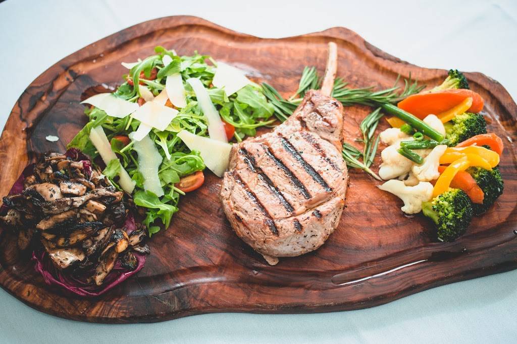 Trio Ristorante | restaurant | 3239 Yonge St, Toronto, ON M4N 2L5, Canada | 4164865786 OR +1 416-486-5786