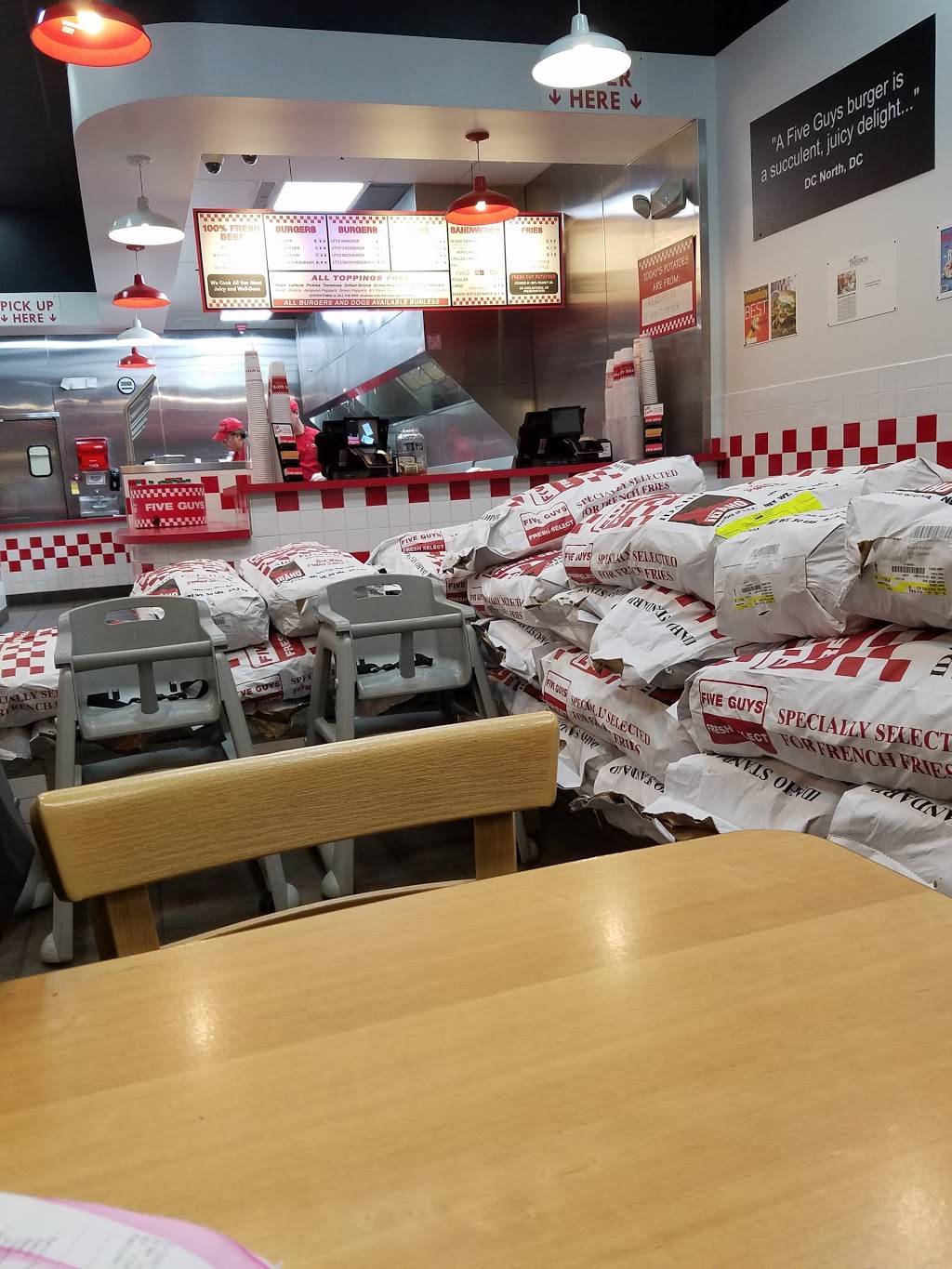 Five Guys | meal takeaway | 112 RHL Blvd, Charleston, WV 25309, USA | 3047442709 OR +1 304-744-2709