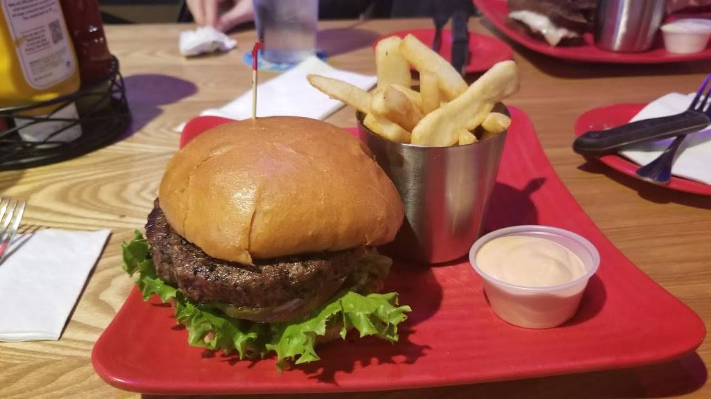 Top Gun Bar and Grill | restaurant | 16807 103rd Ave E, South Hill, WA 98374, USA | 2538480555 OR +1 253-848-0555